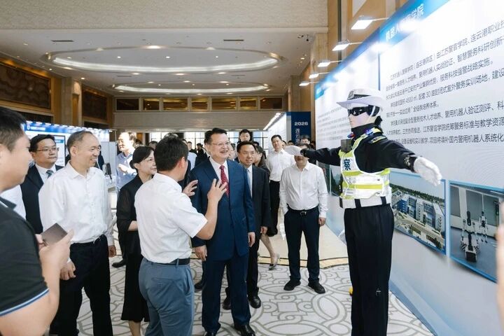 微信图片_2026-08-11_171926_160.jpg